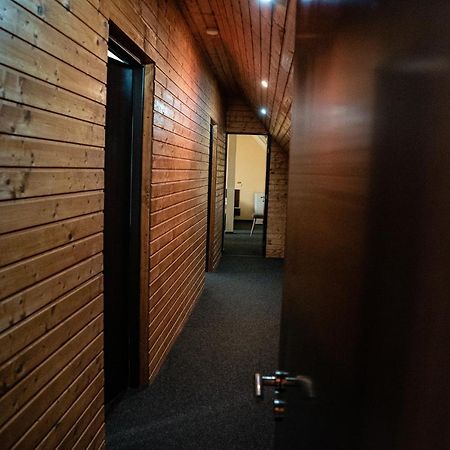 Casa Gorjeneasca 호텔 Târgu Jiu 외부 사진