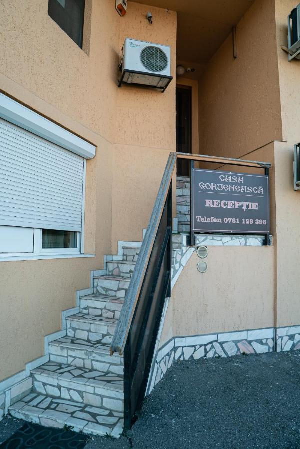 Casa Gorjeneasca 호텔 Târgu Jiu 외부 사진
